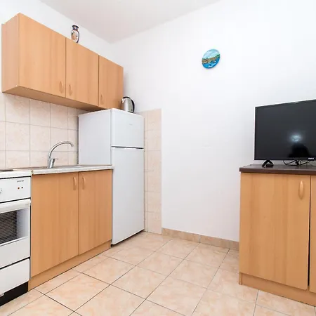 Iva Apartman Trogir